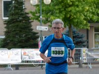 DSC1599  Finish Heuvelrugloop 2018 : Maarn, Heuvelrugloop, 5 mei plein, finish